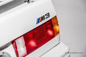 صورة 4 لـ 1987 BMW M3