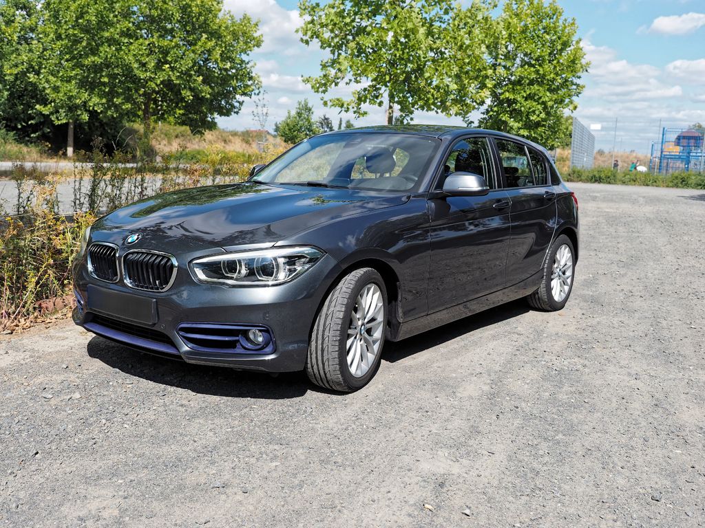 Image of BMW 120