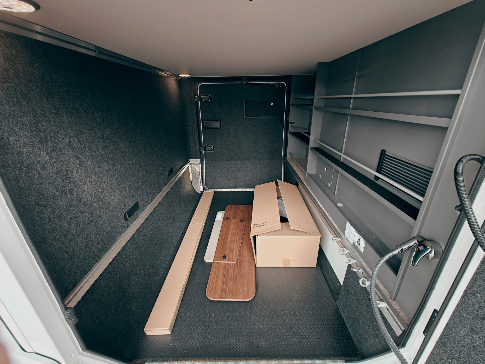 Fahrzeugabbildung HYMER / ERIBA / HYMERCAR B-KLASSE MC I 600 PREMIUM 2026