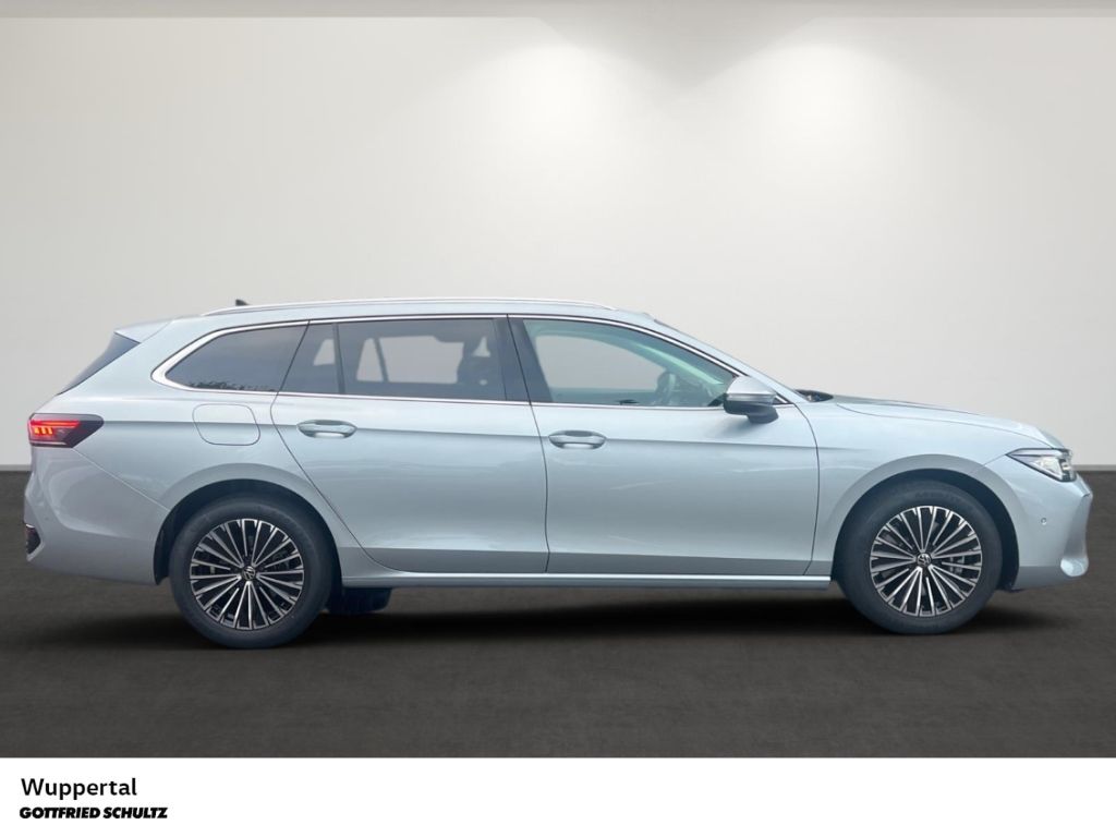 Volkswagen Passat Variant 2.0 TDI DSG 4M NAVI AHK DCC KAM A foto 3