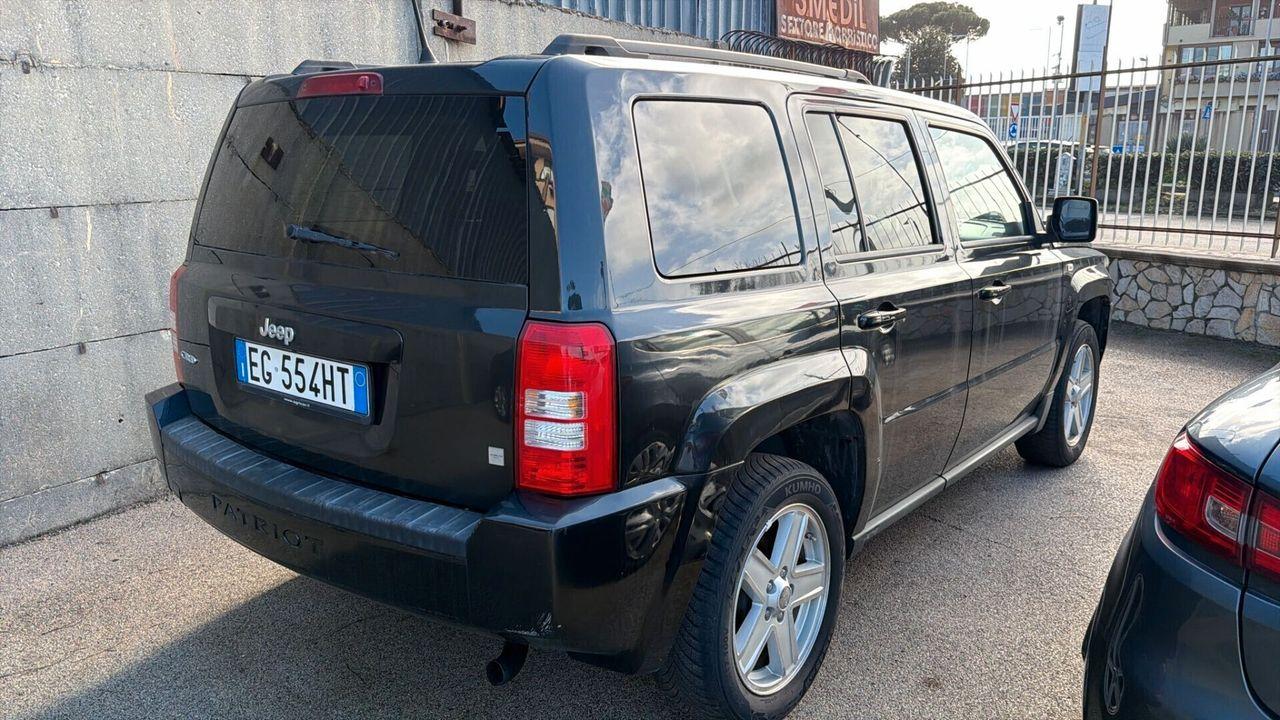 Jeep Patriot 2010 — engine 2.143 cm³, 163 HP (120kW)