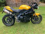 Triumph Speed Triple 1050 Jubiläumsedition 94er - TRIUMPH BERLIN