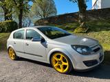 Opel Astra H 1.8 5Türer, Tausch Rekord, Kadett,... - Opel Ascona mit Benzin-Antrieb