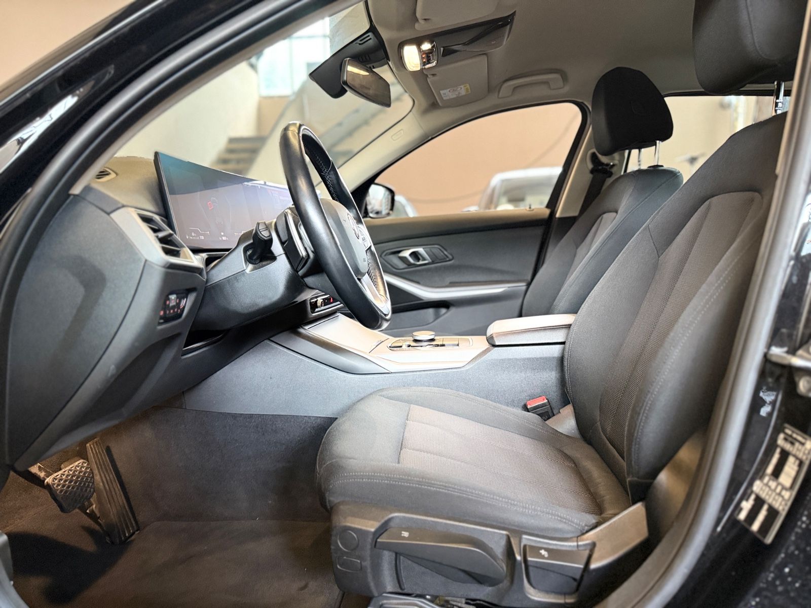 BMW 320i Touring Neues Model  Whitescreen/Led/ foto 13