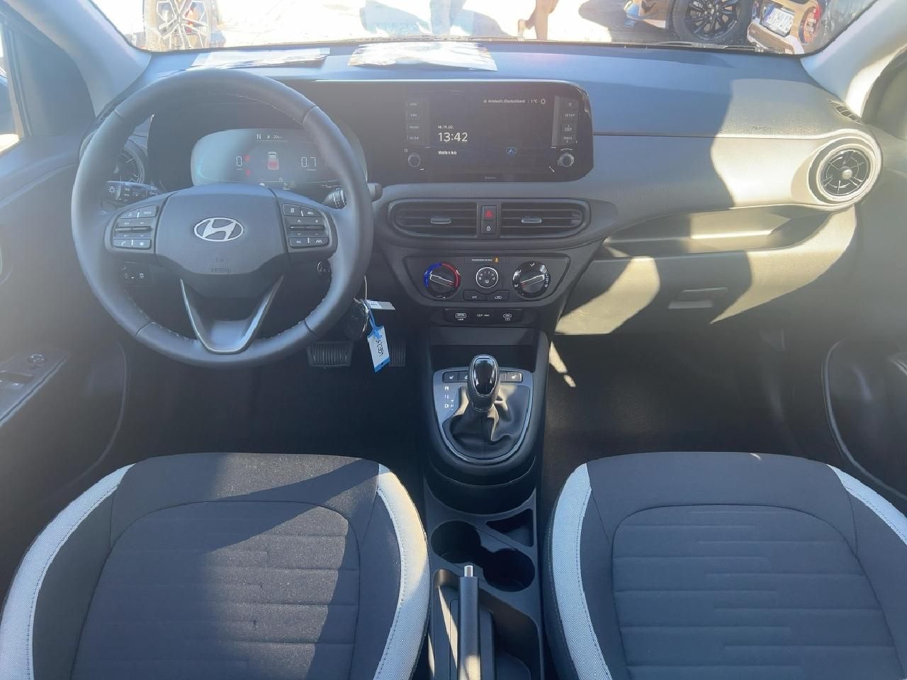 Fahrzeugabbildung Hyundai i10 Trend 5-AMT