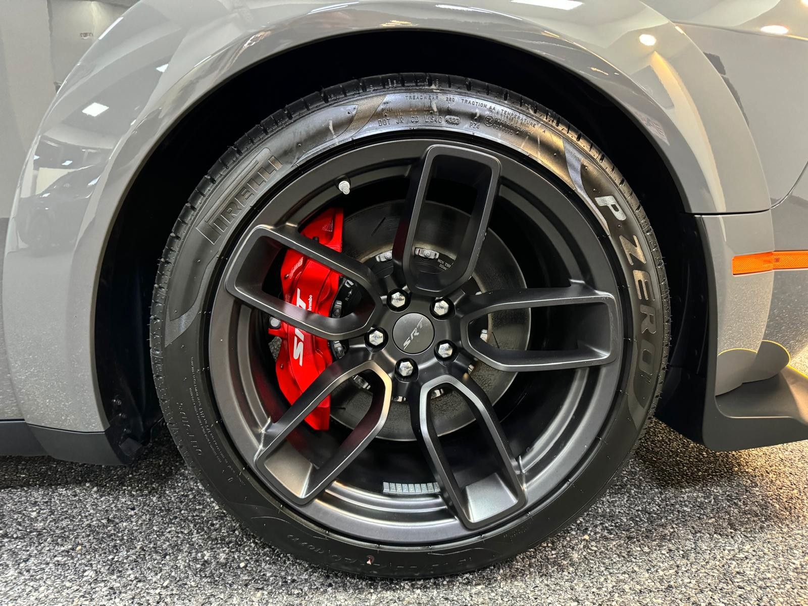 Fahrzeugabbildung Dodge CHALLENGER HELLCAT JAILBREAK -LAST CALL-CARBON