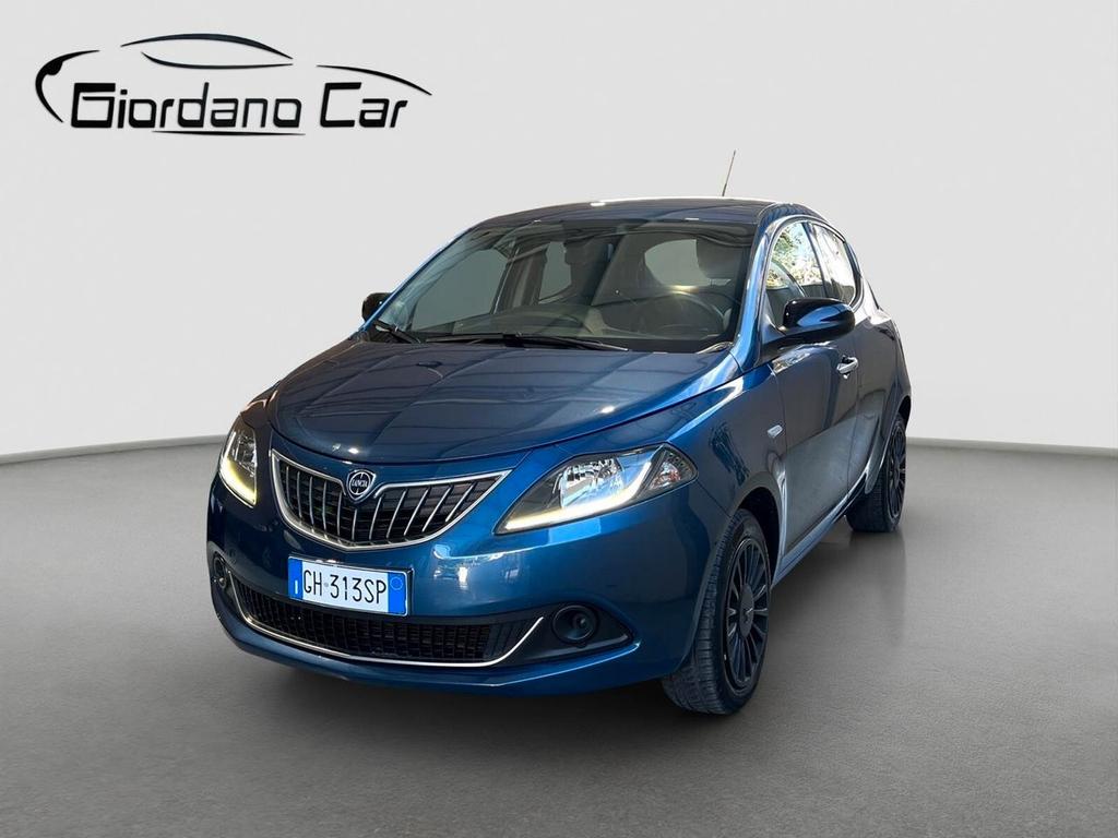 Lancia Ypsilon 10 FireFly 5 porte SS Hybrid Ec 2022