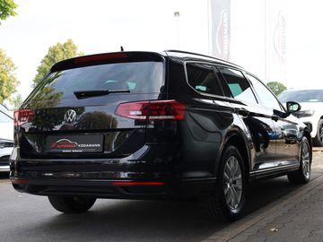 Volkswagen Passat Variant - 11