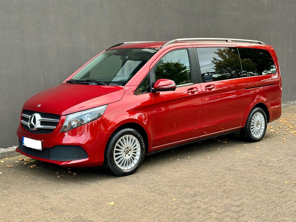 Mercedes-Benz V 220