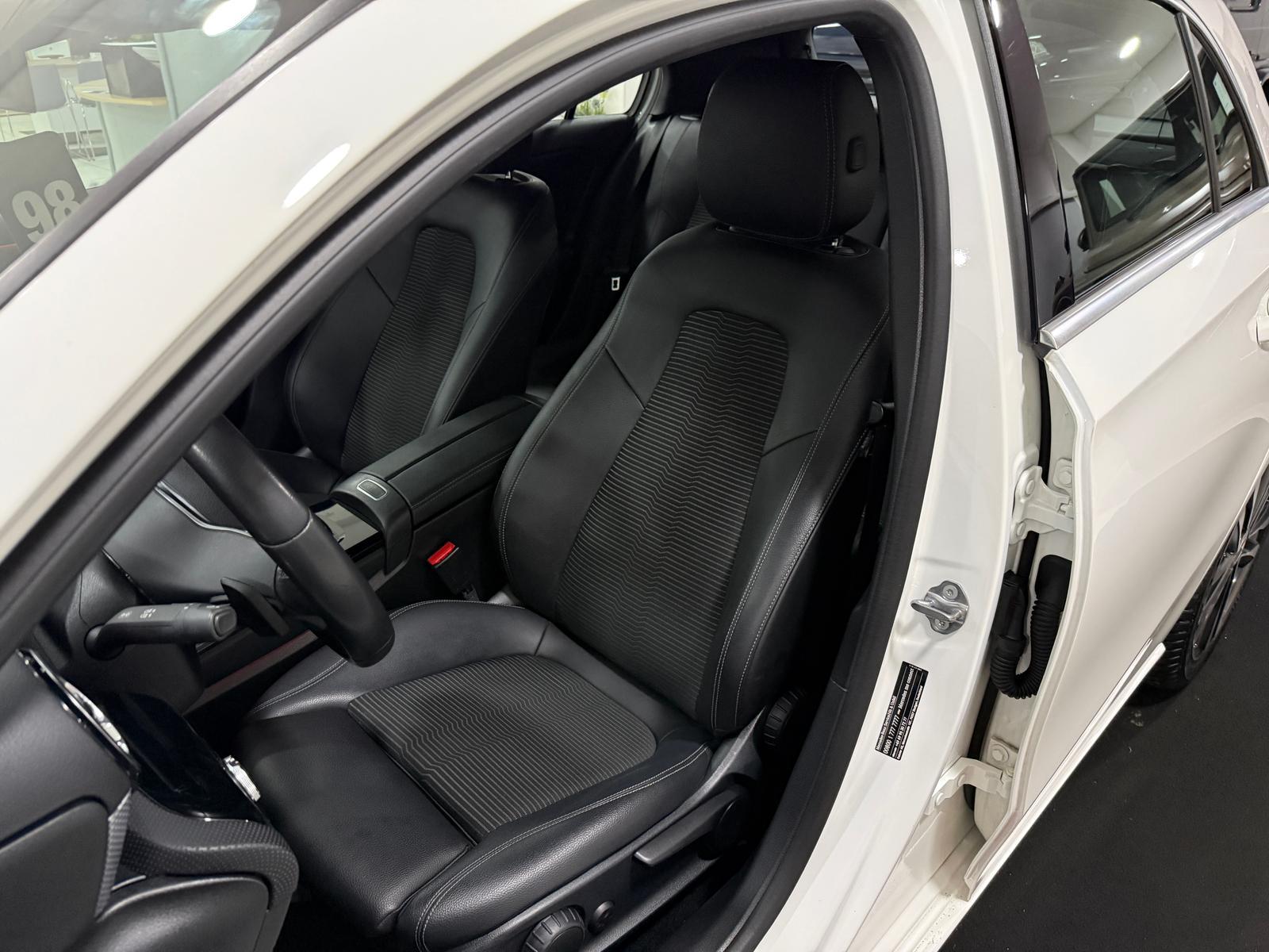 Mercedes-Benz A 180 7G Edition 19*WIDE*AMBIENTE*LED*LEDER*KAM*