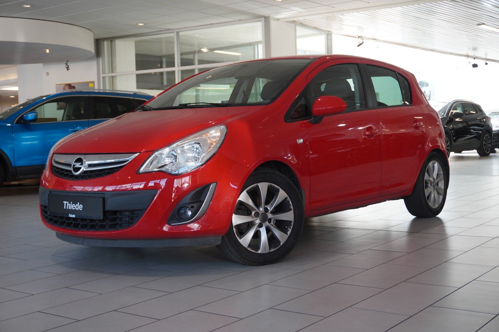 Fahrzeugabbildung Opel Corsa D 1.4 TÜR 150 JAHRE KLIMA/SHZ/TEMP./SPORT