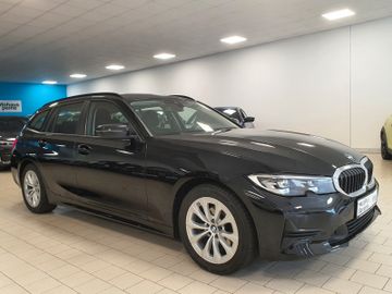BMW 320 - 12