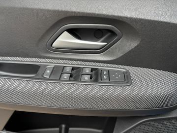 Dacia Sandero Expression TCe 90