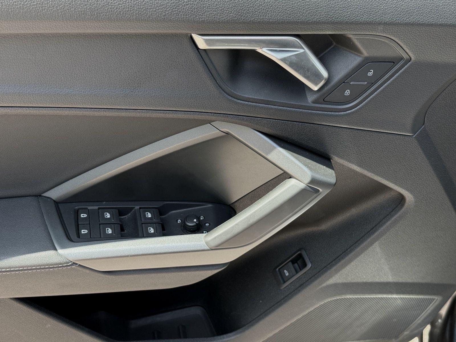 Audi Q3 35 TDI 2x S LINE OPS+ LED KAMERA PRIVACY, миниатюра 8