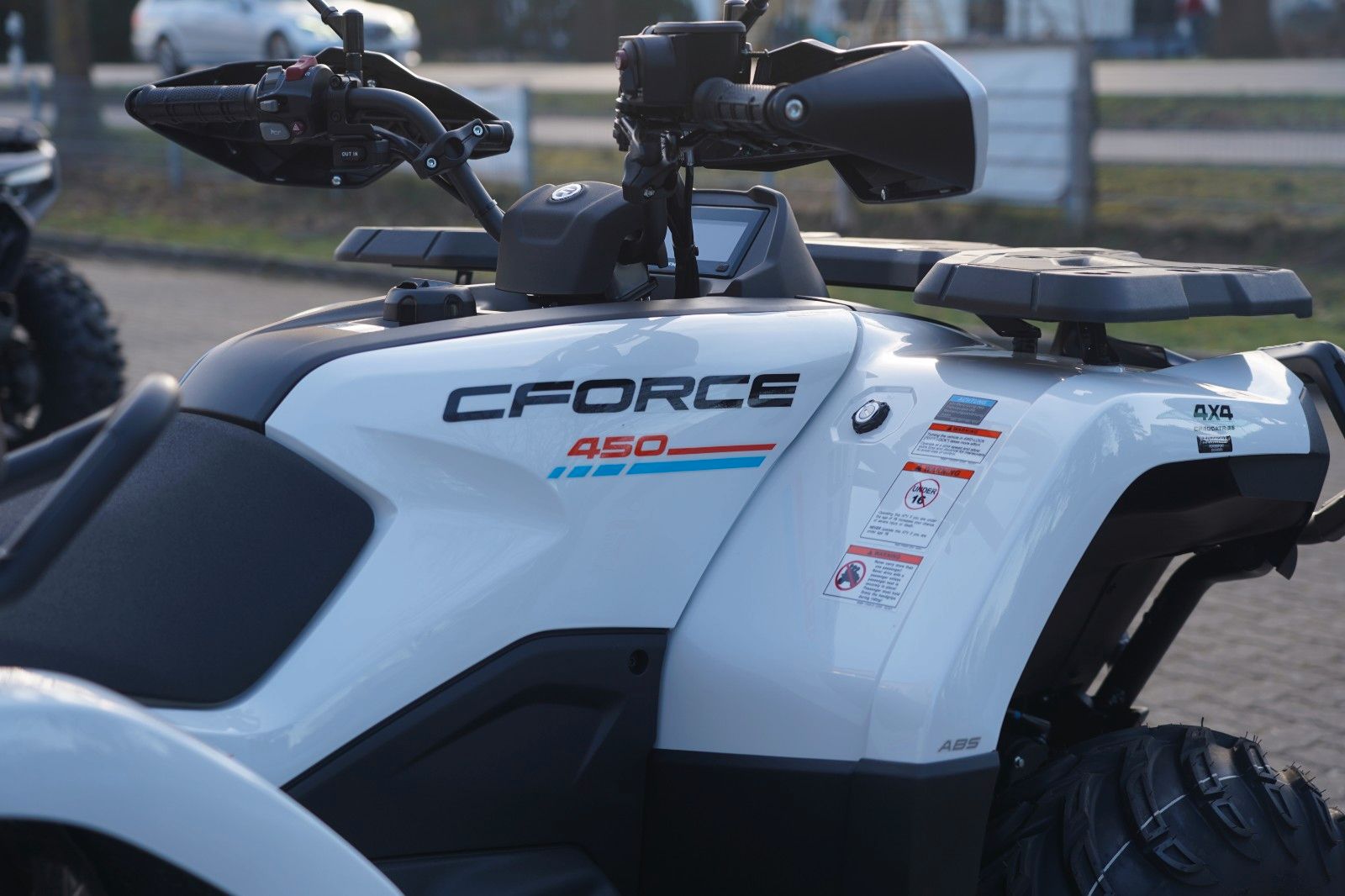 Fahrzeugabbildung CFMOTO CForce 450S 4j Garantie Preisnachlass