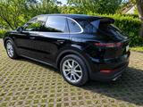 Porsche Cayenne E-Hybrid Pano Luft Scheckheft