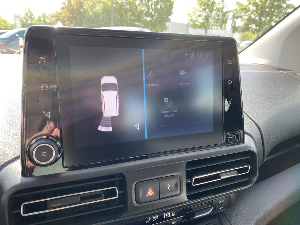 Fahrzeugabbildung Citroën Berlingo MPV M PureTech 110 FEEL *Keyless*Klimaa