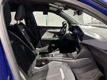 Fotografie 6 des Opel Mokka 1.2 DI Turbo Automatik Komfort + Tech Pake