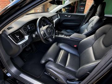 Volvo XC60 - 3
