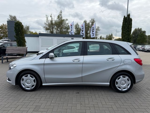 Mercedes-Benz B 180 Navi SHZ Allwetter
