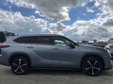 Toyota Highlander Hybrid Luxury - Toyota 7-Sitzer