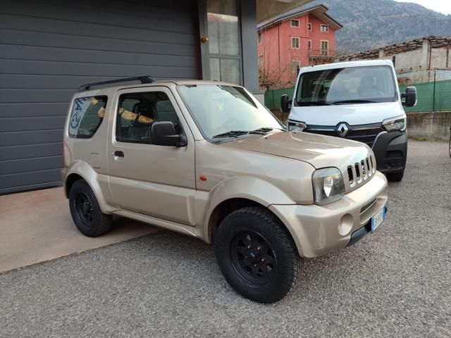 Suzuki SUZUKI Jimny 1.3i 16V cat 4WD JLX