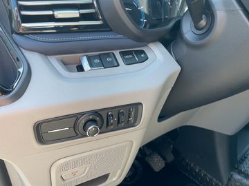 Maxus eDeliver 7 L2 Kasten *22% RABATT*2xPDC*SHZ*LED*