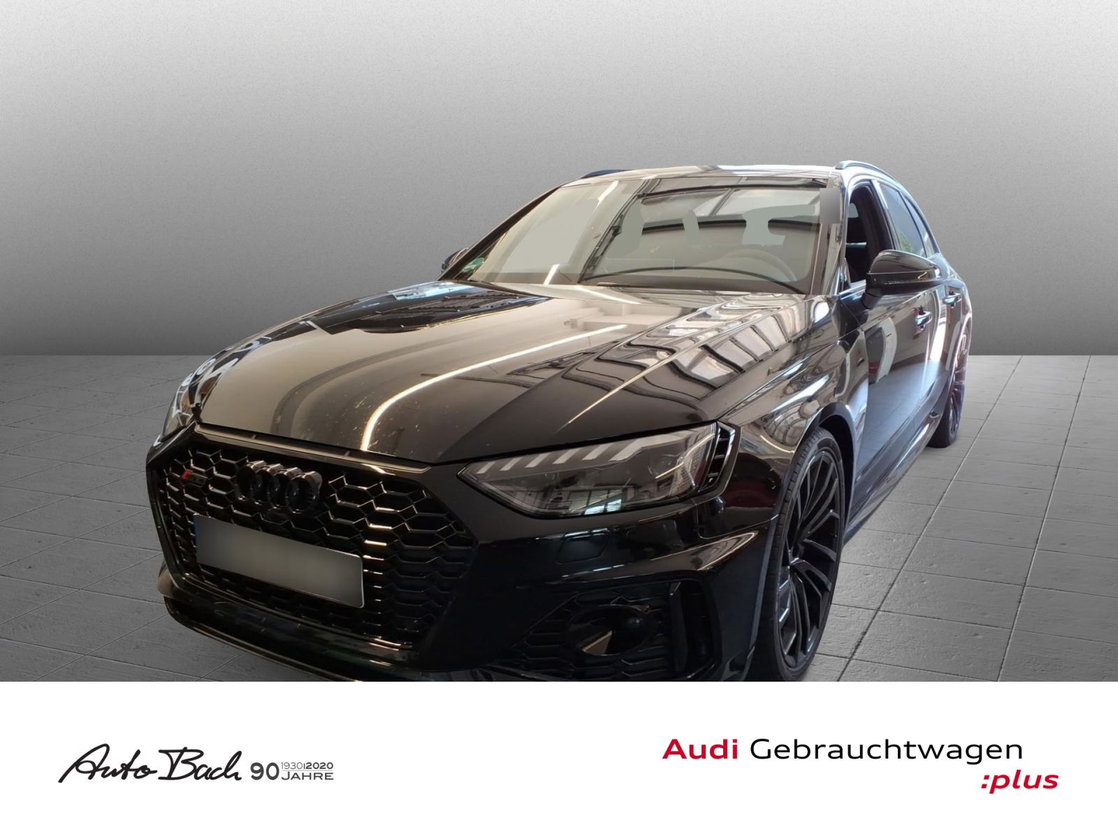AUDI RS4 Avant Matrix Sportfahrwerk Sportabgasanlage