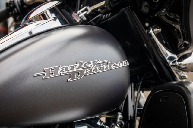 Fahrzeugabbildung Harley-Davidson STREET GLIDE SPECIAL FLHXS - SCREAMIN`EAGLE -