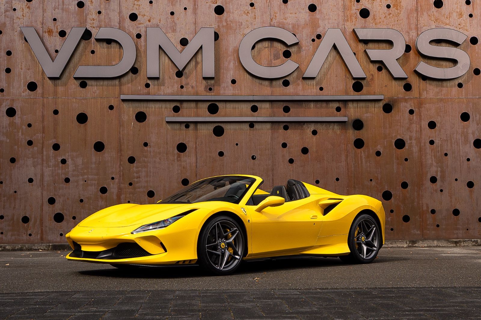 Ferrari F8 Spider *LIFT* AFS1*CARBON* Racing Seats *