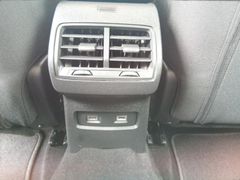 ë C4 Elektromotor 136 Feel ë C4 Elektromotor 136 Feel