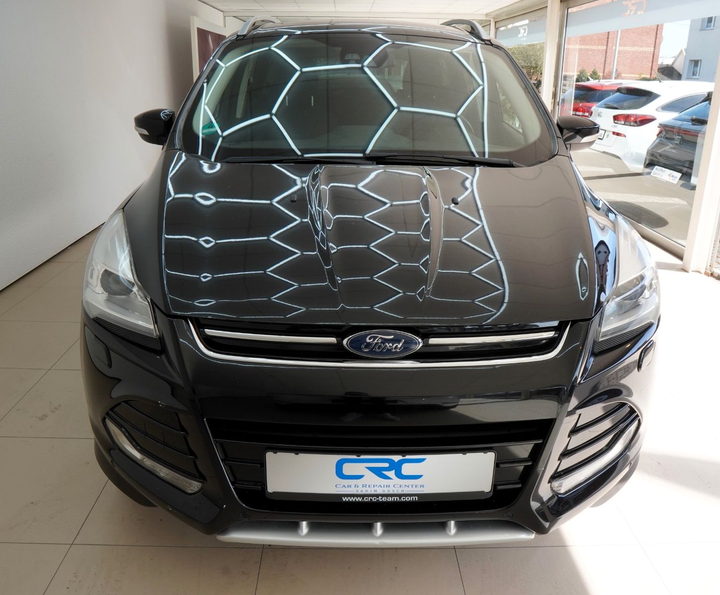Fahrzeugabbildung Ford Kuga Individual *1.Hand*Autom.*Navi*Leder*Kamera