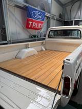 Ford F 100 - Ford F 100 SUV
