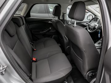 Ford Focus Turnier 1.0 Business Kamera Winterpaket