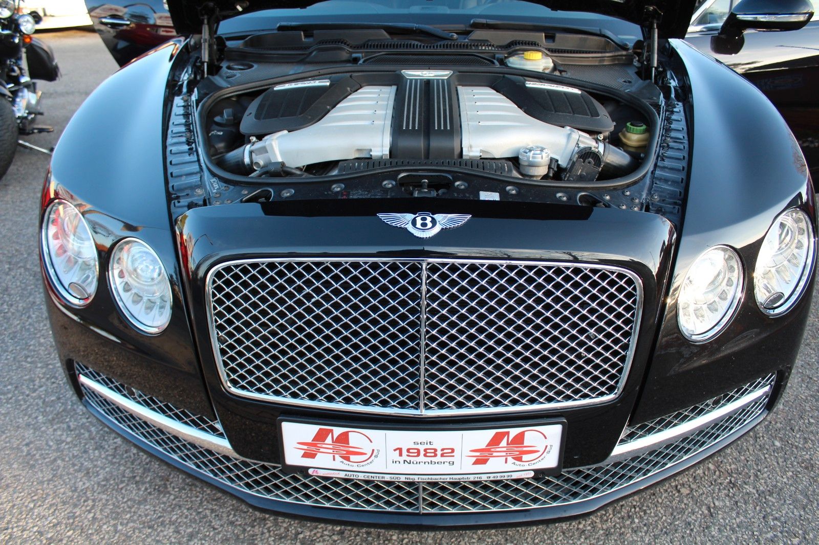 Flying Spur 6.0 W12 Muliner Ausstattung!