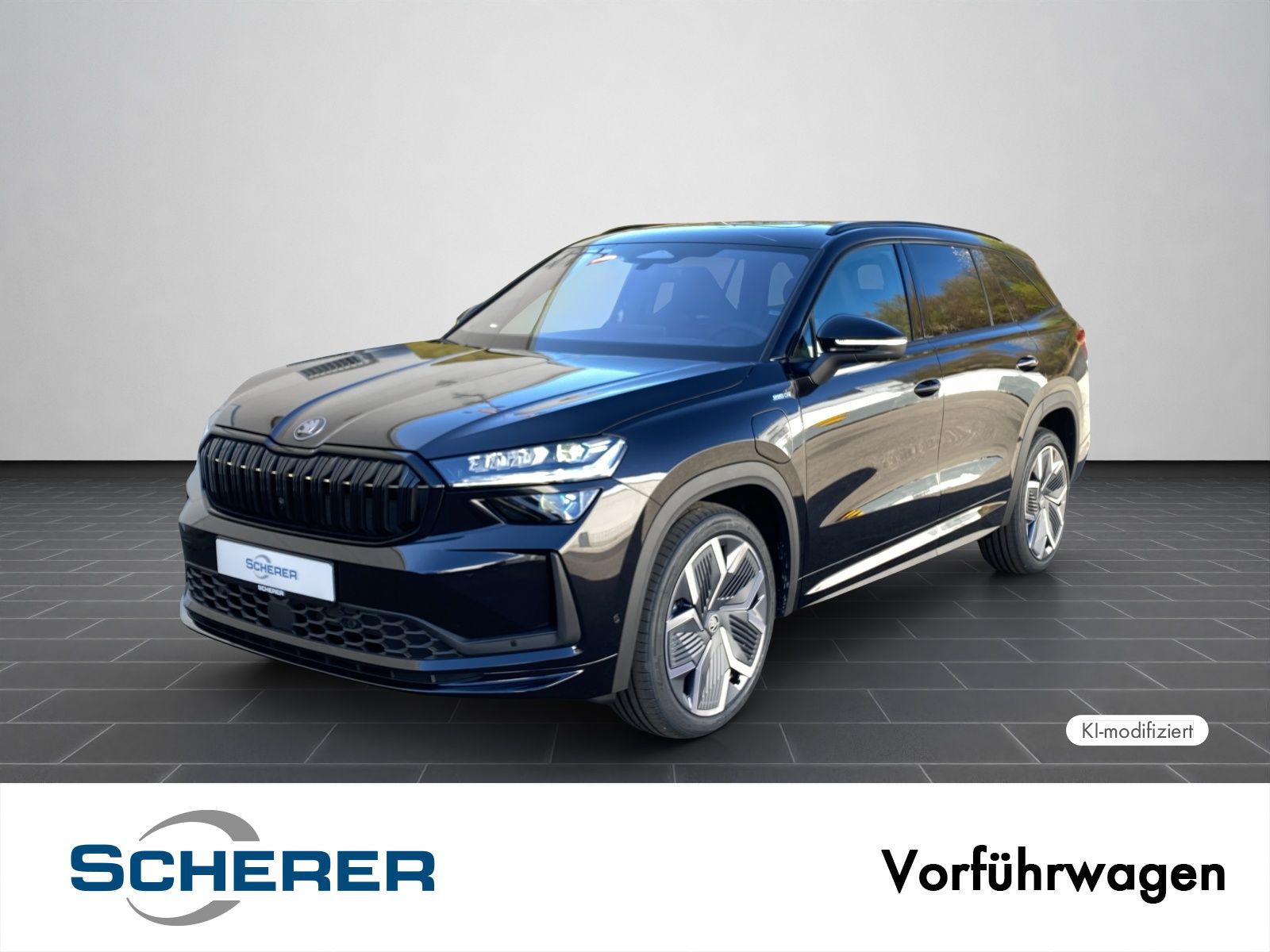 Skoda Kodiaq Sportline 1,5 TSI iV DSG AHK/ Pano/ Infot