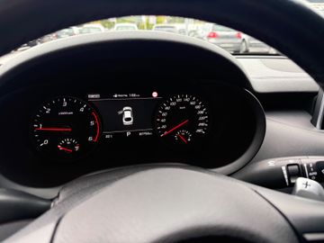 KIA Stinger - 11