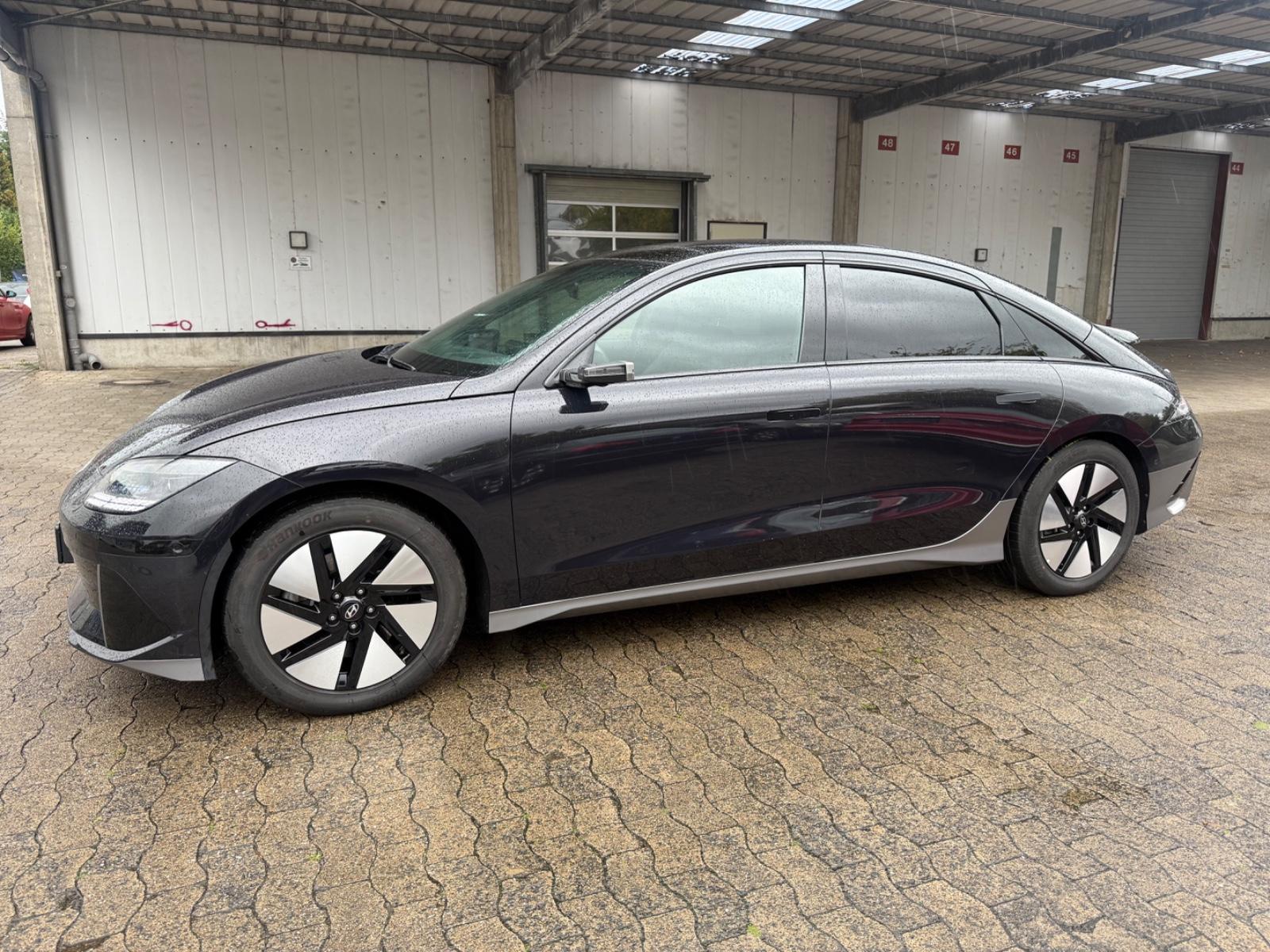 Hyundai IONIQ 6 Ioniq 6 Uniq 1.HAND/PANORAMA/MATRIX-LED