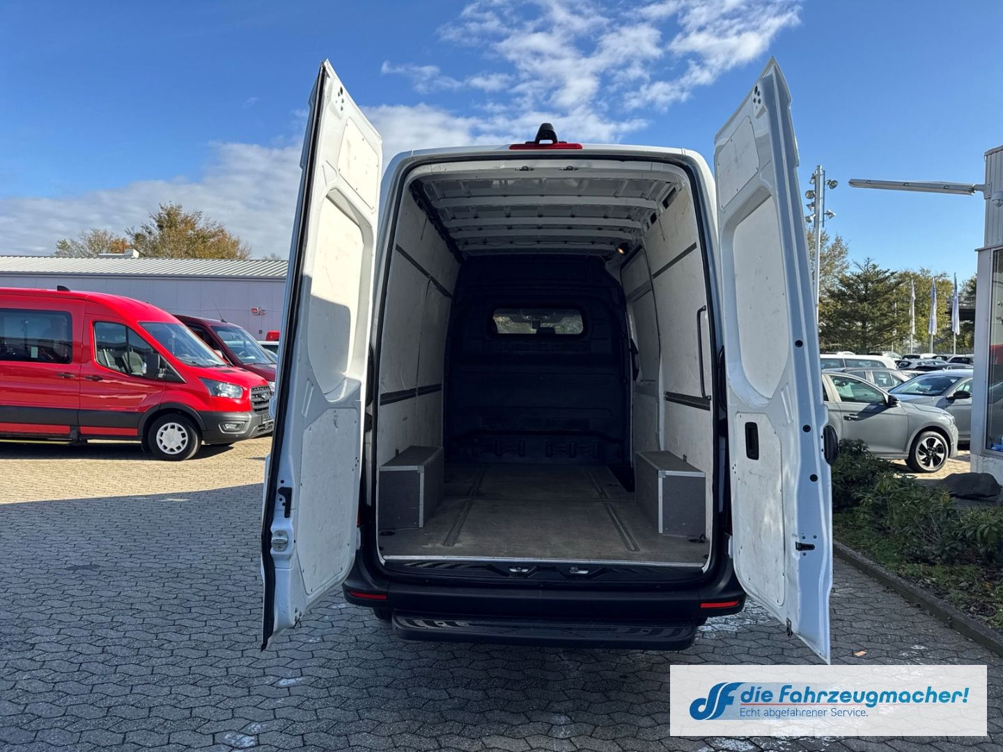 Fahrzeugabbildung Mercedes-Benz Sprinter Kasten 317 CDI L2 Automa. Navi CarPlay