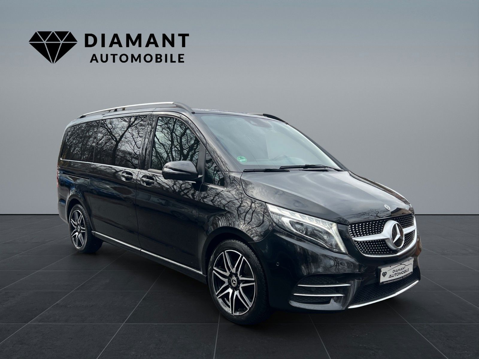 MERCEDES-BENZ V 300 d Lang AMG PAKET / 7-Sitzer