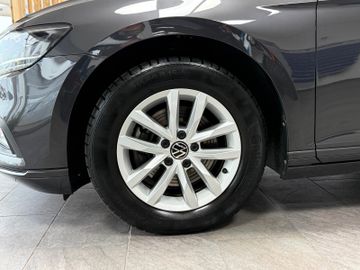 Volkswagen Passat BusinessR.Kamera1.HdCarPlaySHZ V+H