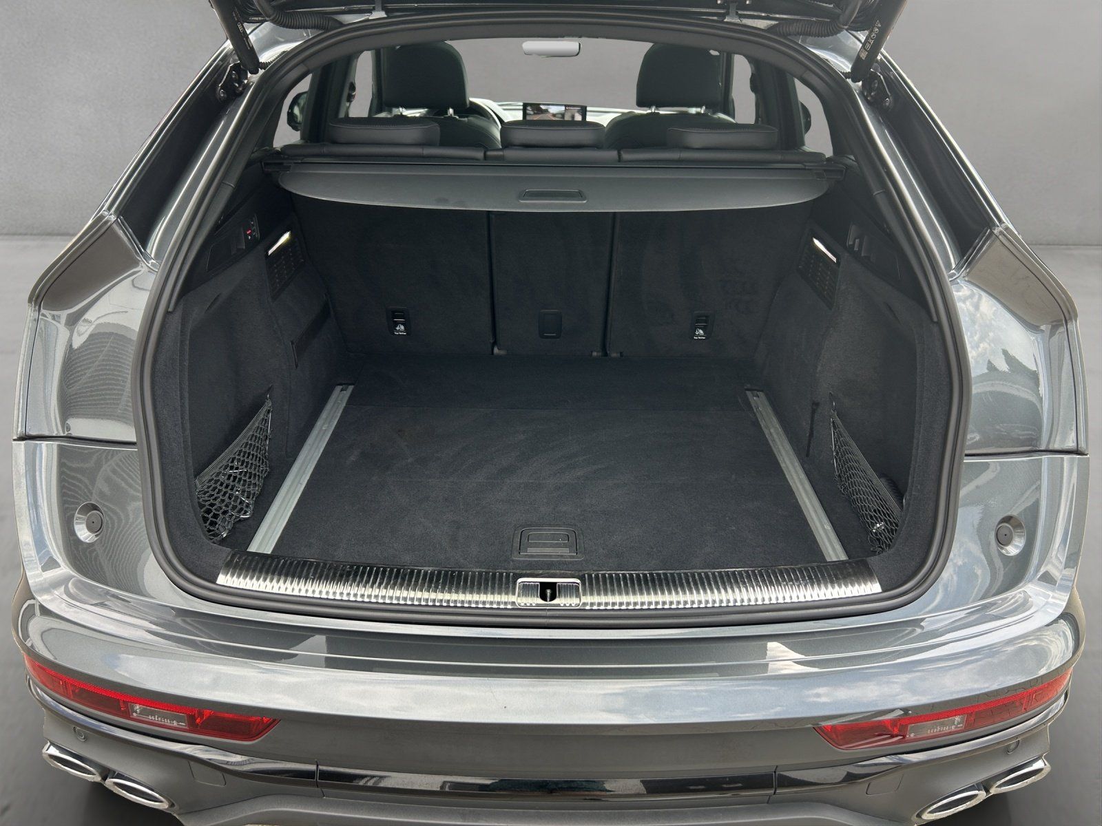 Fahrzeugabbildung Audi SQ5 Sportback 3.0 TDI quattro/PANO/AHK/B&O/ACC/