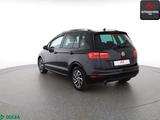 Volkswagen Golf Sportsvan 1.6 TDI PANO,ACC,AHK,SCHECKHEFT - Volkswagen Golf mit Diesel-Antrieb: Van