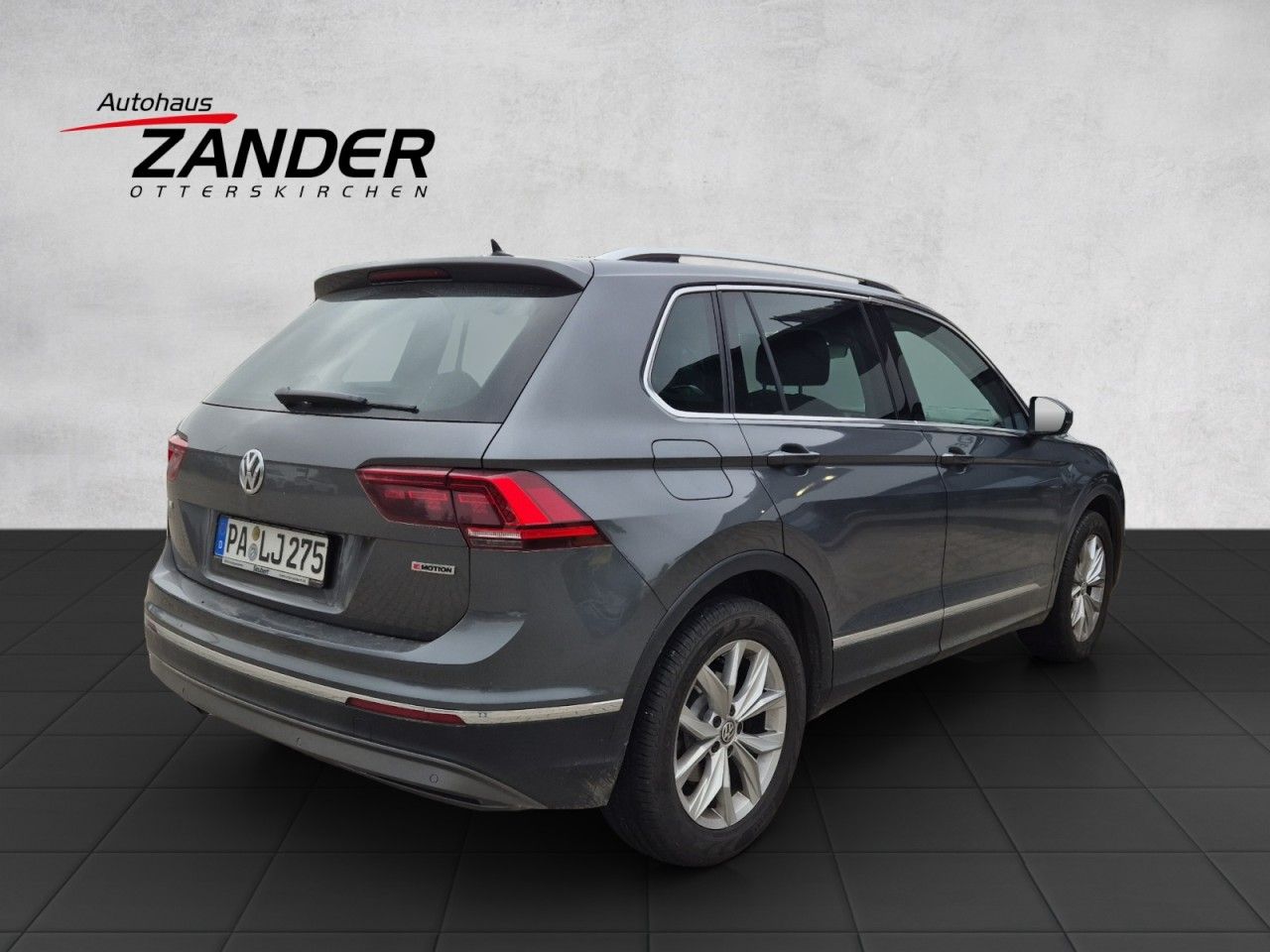 Fahrzeugabbildung Volkswagen Tiguan Highline BMT/Start-Stopp 4Motion