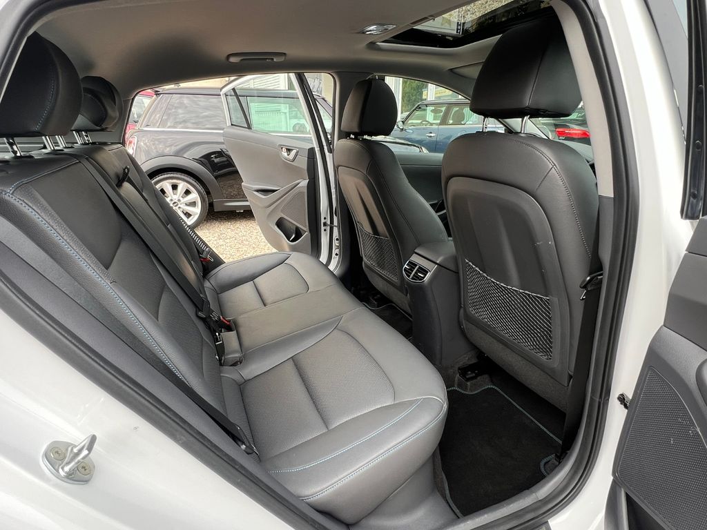 Hyundai Ioniq 1.6l GDi PLUG-IN HYBRID Premium*Voll*Top