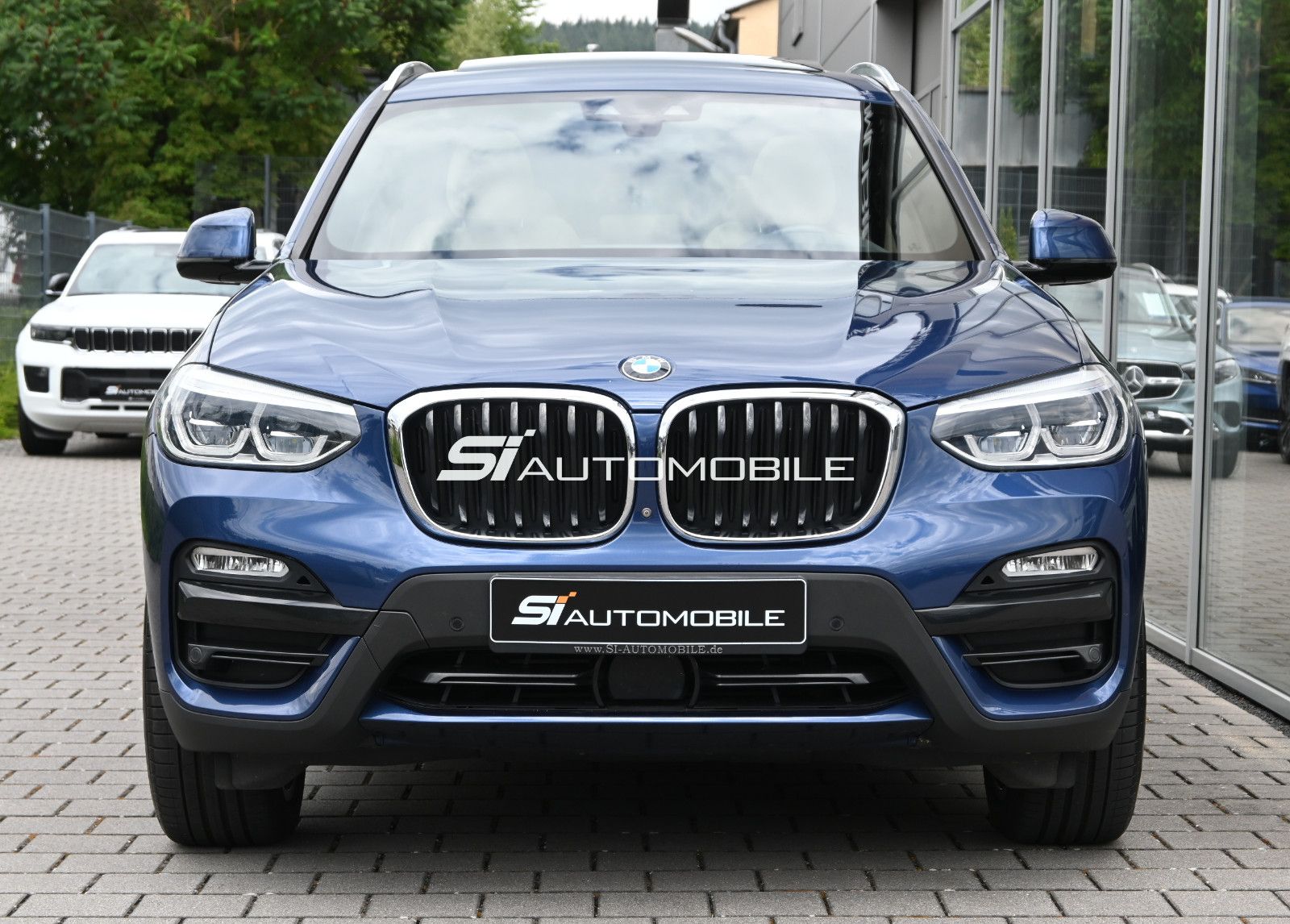 Fahrzeugabbildung BMW X3 xDr.30d °ACC°AHK°HUD°MEMO°PANO°STANDHZG°360°
