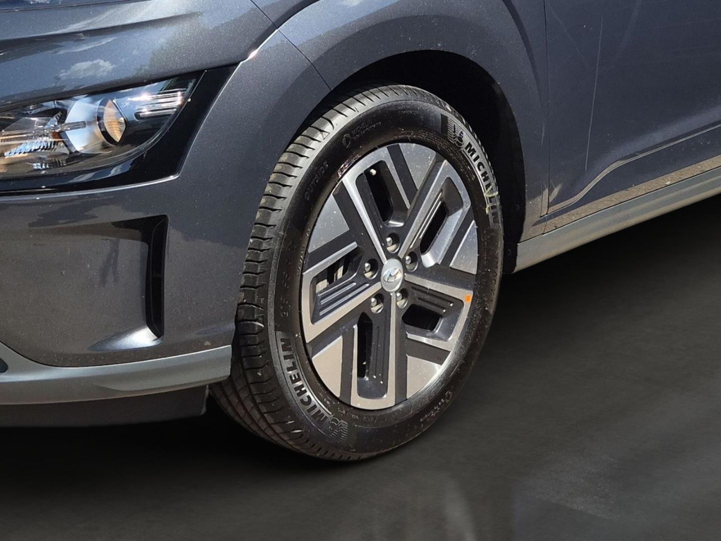 Fahrzeugabbildung Hyundai KONA Edition 30+ Elektro Navi Soundsystem ACC Ap