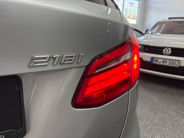 BMW 218 - 9