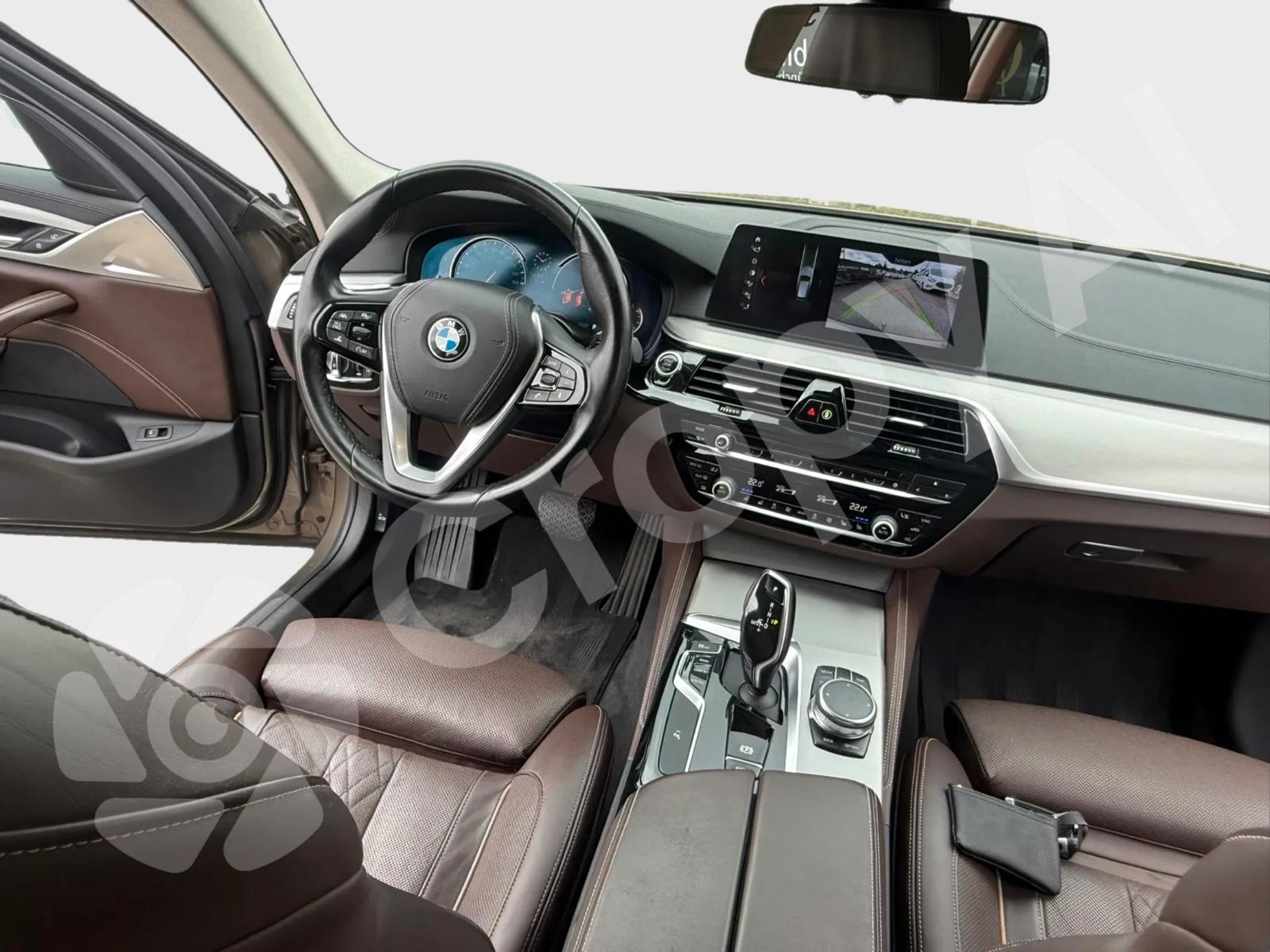 BMW 530dxDrive Touring*Exclusiv*Led/Braun*Top Optik*
