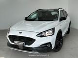 Ford Focus 1.0 EcoBoost 125 CV automatico SW Act - Ford Focus mit Benzin-Antrieb: Geländewagen